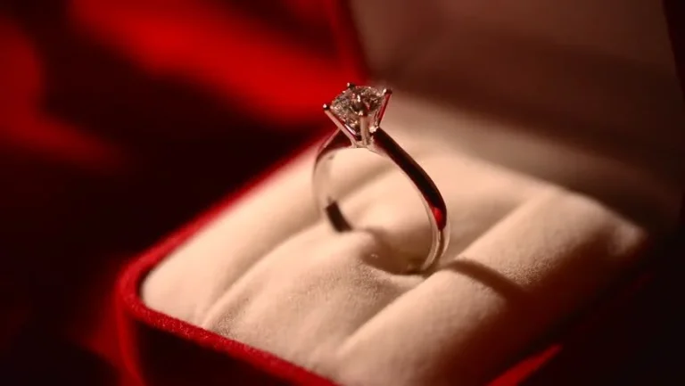 Sparkling on the Stage: Birmingham Jewellers Offering Engagement Ring Proposals During Local Theatre Productions (with Permission)